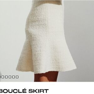 Elegant H&M Cream Bouclé Skirt Sz 6